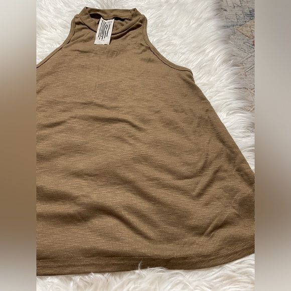 Free People Tank - Picture 2 of 3